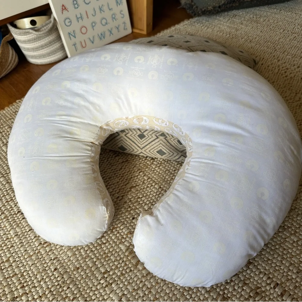 Boppy Nursing Pillow with Washable Safari Animal Cover, Gender Neutral
